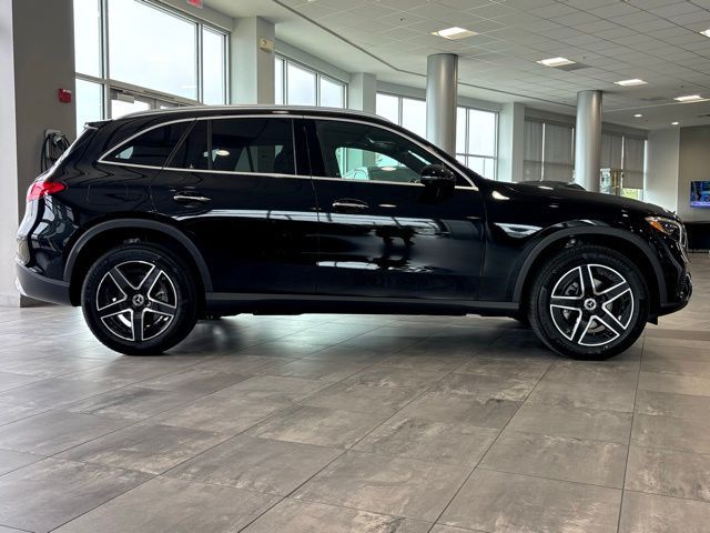 2026 Mercedes-Benz GLC 300