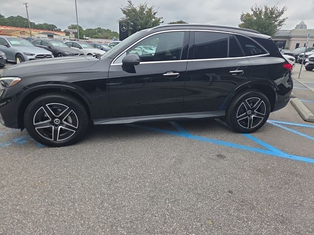 2026 Mercedes-Benz GLC 300