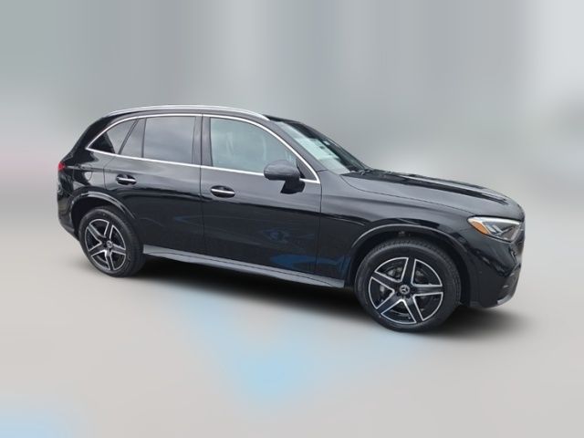 2026 Mercedes-Benz GLC 300