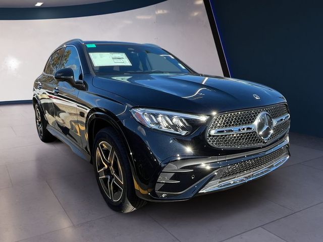 2026 Mercedes-Benz GLC 300