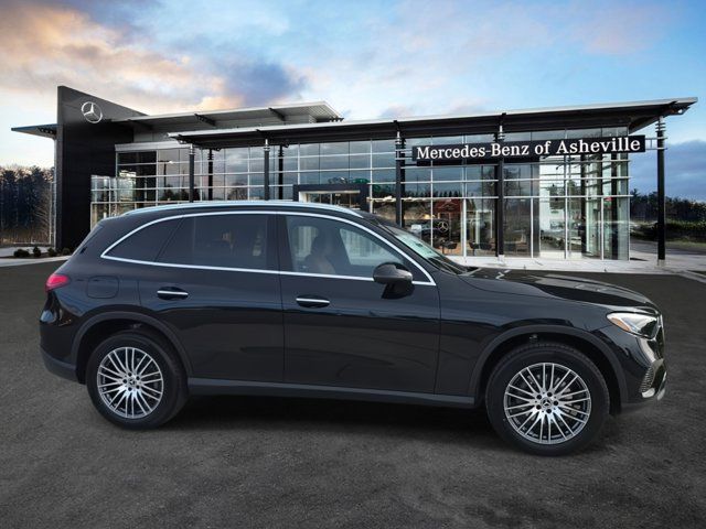 2026 Mercedes-Benz GLC 300