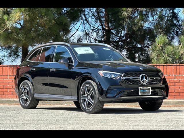 2026 Mercedes-Benz GLC 300