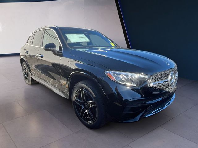 2026 Mercedes-Benz GLC 300