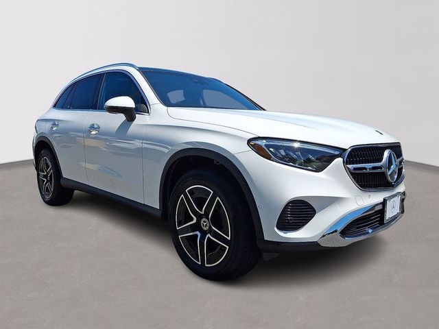 2026 Mercedes-Benz GLC 300