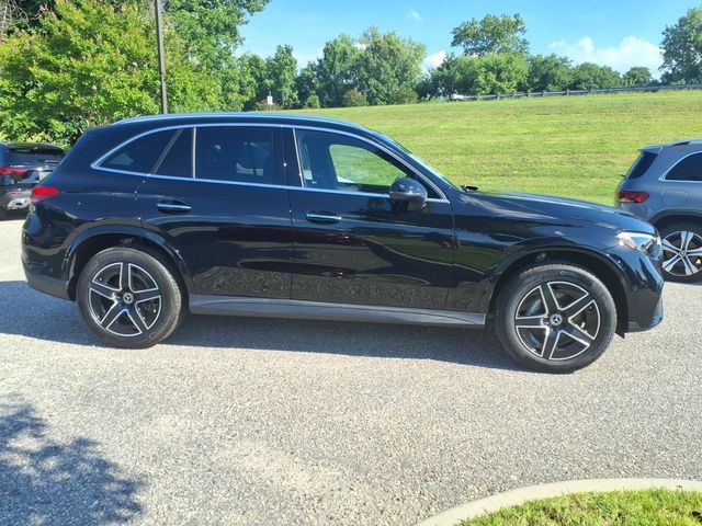 2026 Mercedes-Benz GLC 300