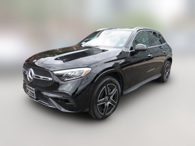 2026 Mercedes-Benz GLC 300