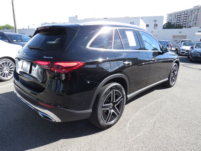 2026 Mercedes-Benz GLC 300