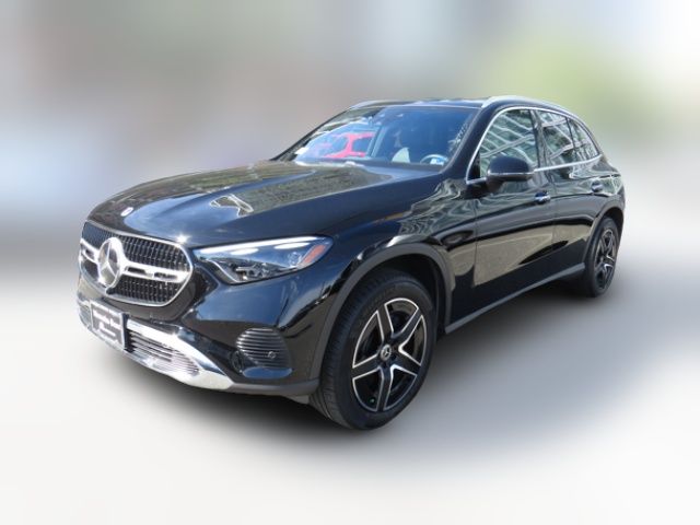 2026 Mercedes-Benz GLC 300