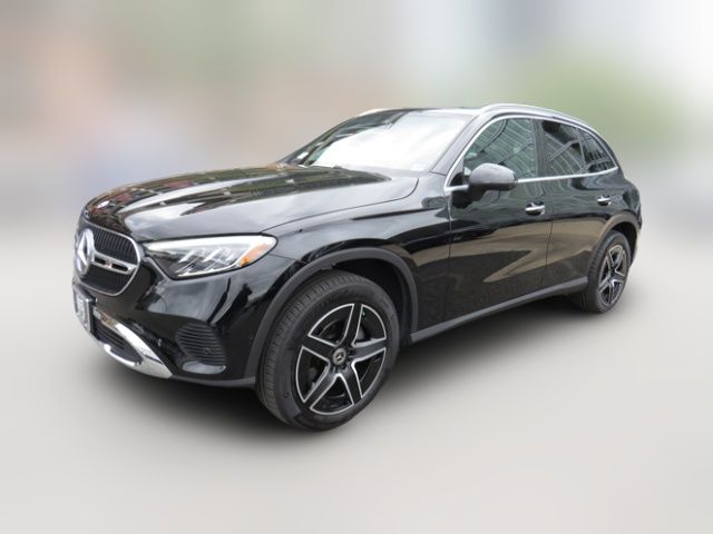 2026 Mercedes-Benz GLC 300