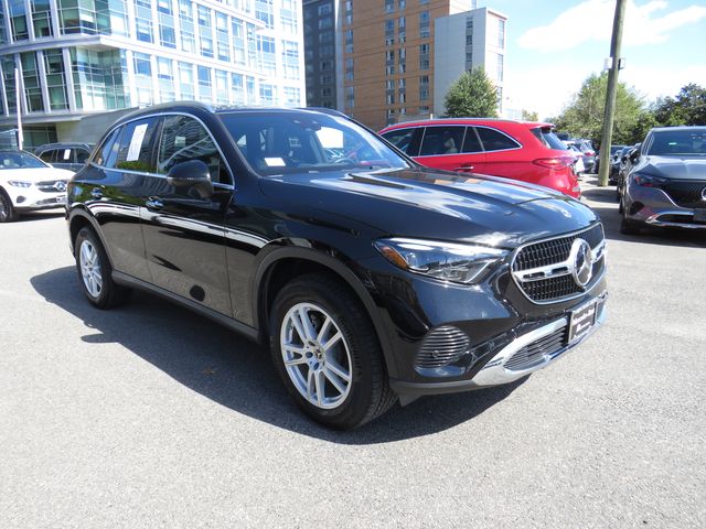 2026 Mercedes-Benz GLC 300
