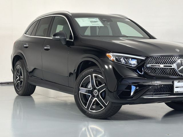 2026 Mercedes-Benz GLC 300