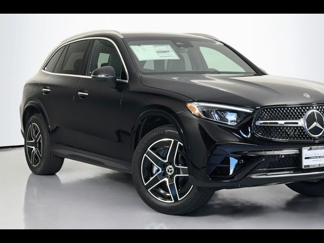2026 Mercedes-Benz GLC 300