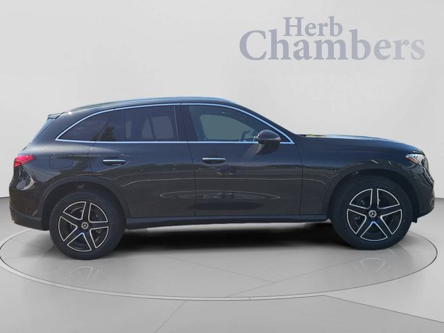 2026 Mercedes-Benz GLC 300