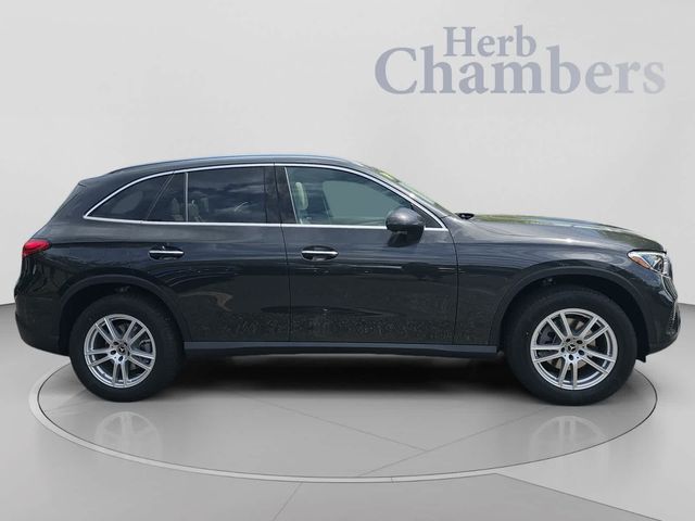 2026 Mercedes-Benz GLC 300