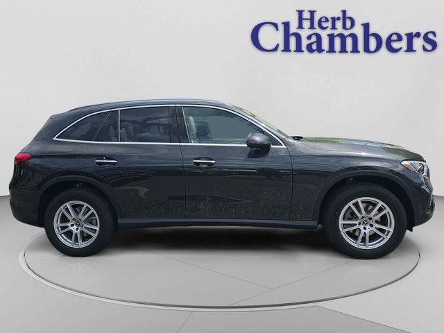 2026 Mercedes-Benz GLC 300