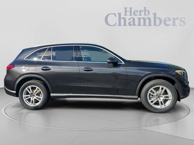 2026 Mercedes-Benz GLC 300