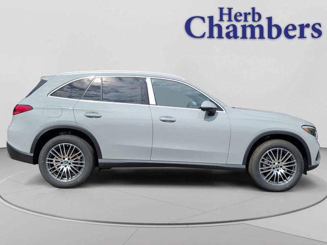 2026 Mercedes-Benz GLC 300