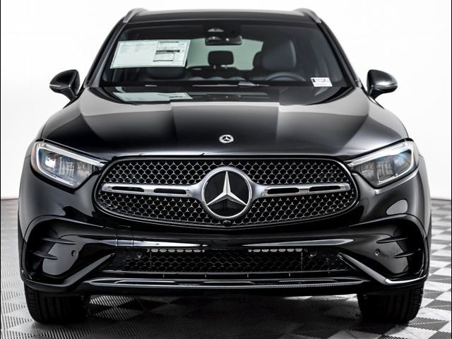 2026 Mercedes-Benz GLC 300
