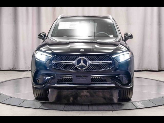 2026 Mercedes-Benz GLC 300