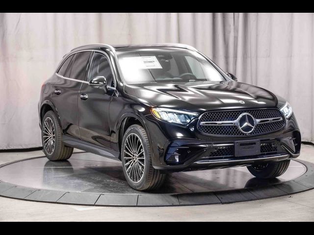 2026 Mercedes-Benz GLC 300