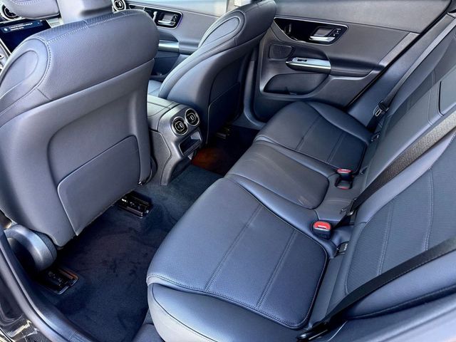 2026 Mercedes-Benz GLC 300