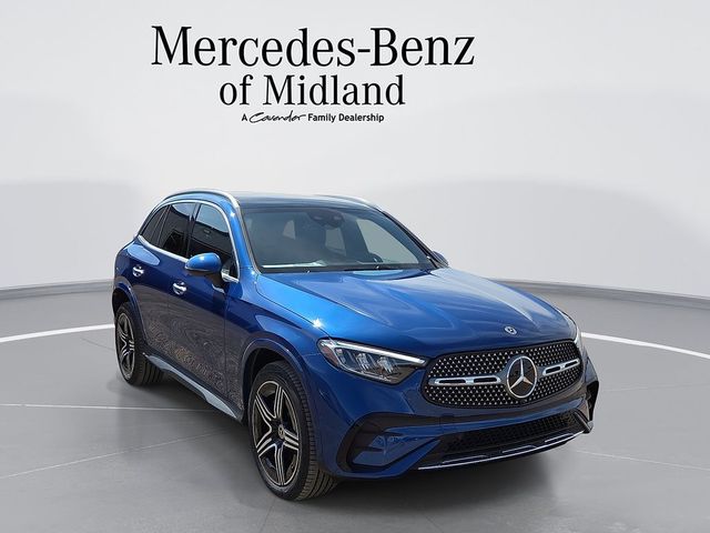 2026 Mercedes-Benz GLC 300