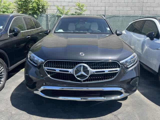 2026 Mercedes-Benz GLC 300