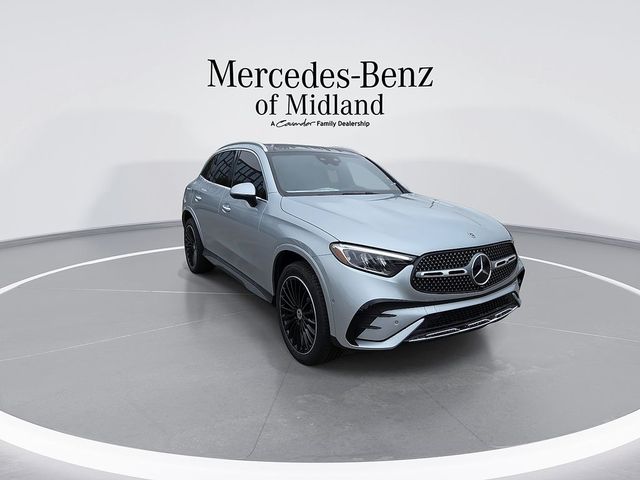 2026 Mercedes-Benz GLC 300