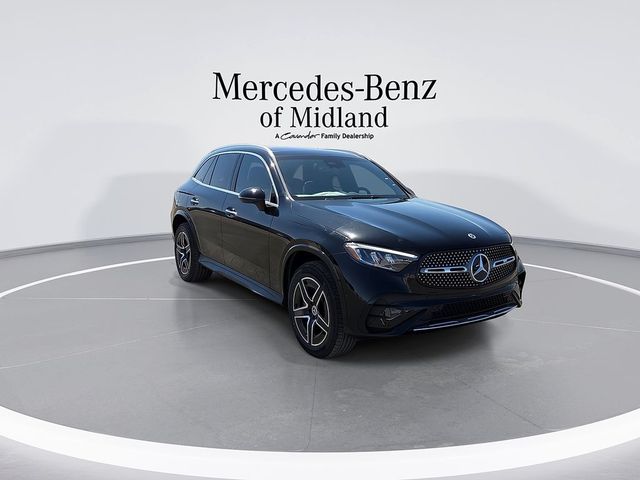 2026 Mercedes-Benz GLC 300