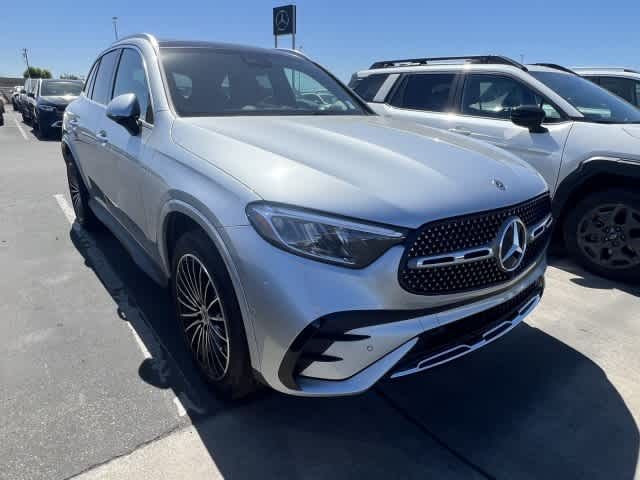 2026 Mercedes-Benz GLC 300