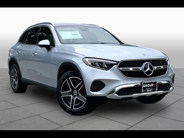 2026 Mercedes-Benz GLC 300