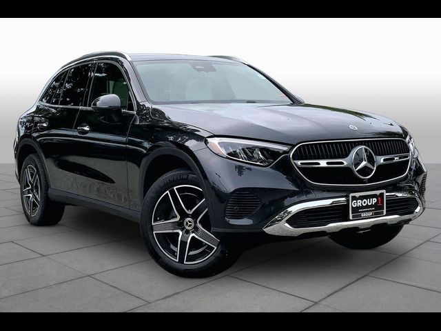 2026 Mercedes-Benz GLC 300