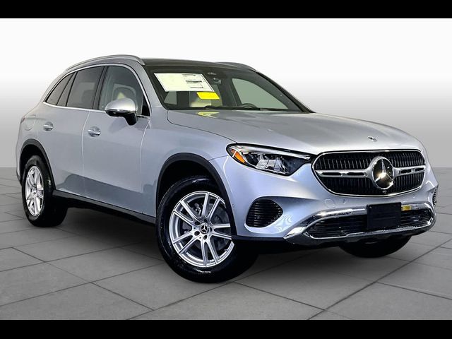 2026 Mercedes-Benz GLC 300