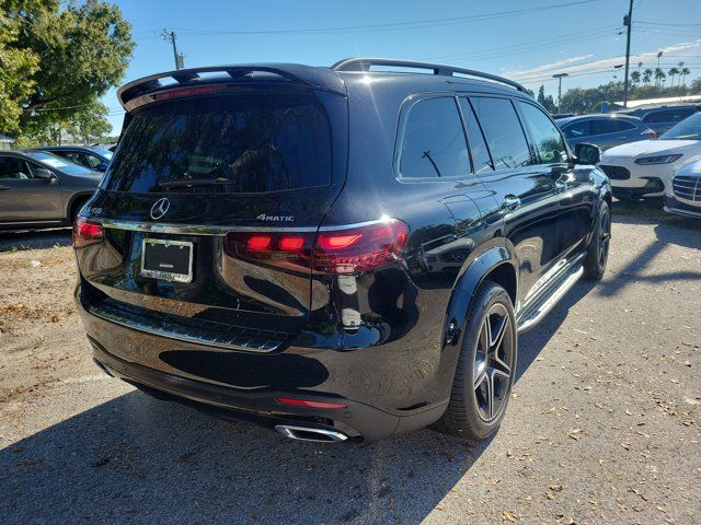 2026 Mercedes-Benz GLS 450