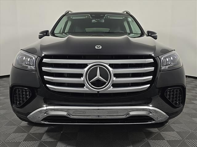 2026 Mercedes-Benz GLS 450