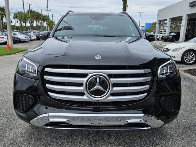 2026 Mercedes-Benz GLS 450