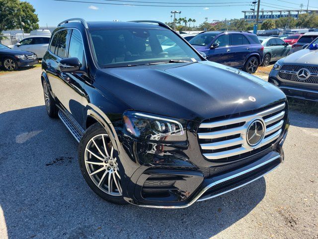 2026 Mercedes-Benz GLS 580