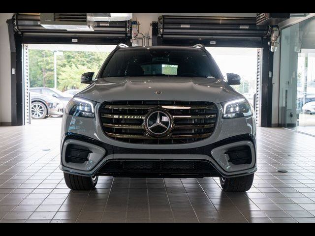 2026 Mercedes-Benz GLS 580