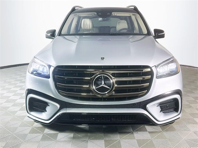 2026 Mercedes-Benz GLS 580