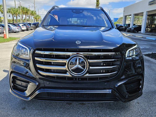 2026 Mercedes-Benz GLS 580