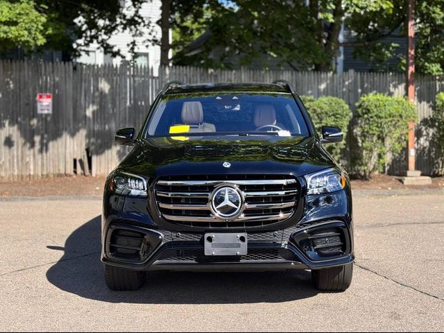 2026 Mercedes-Benz GLS 580