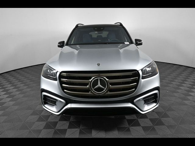 2026 Mercedes-Benz GLS 580