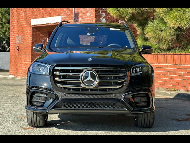 2026 Mercedes-Benz GLS 580