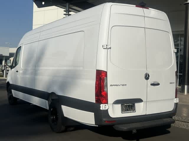 2026 Mercedes-Benz Sprinter Cargo