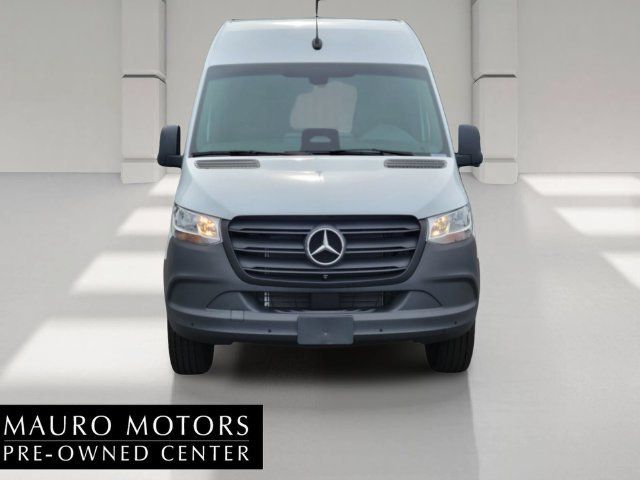 2026 Mercedes-Benz Sprinter Base