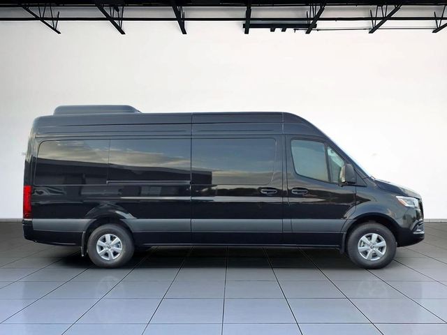 2026 Mercedes-Benz Sprinter Passsenger