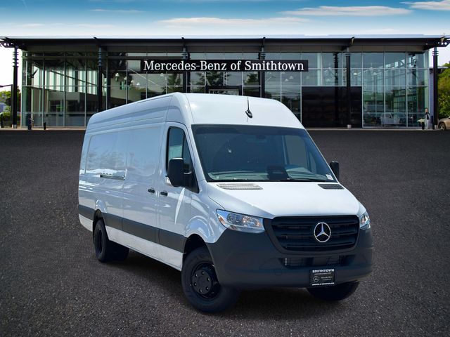 2026 Mercedes-Benz Sprinter Cargo