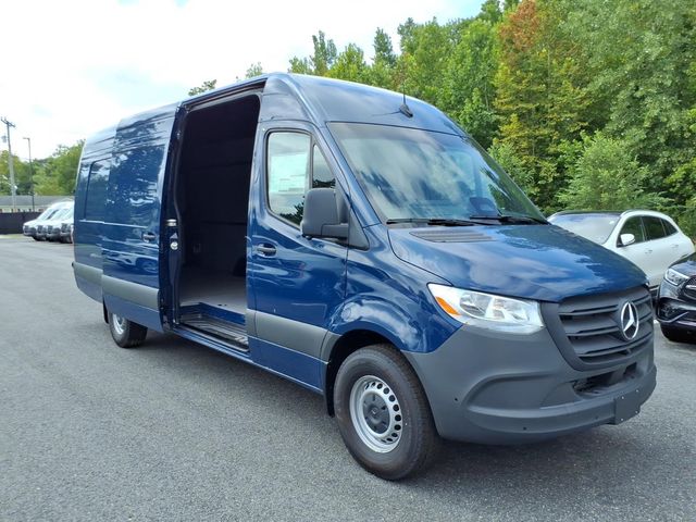 2026 Mercedes-Benz Sprinter Cargo