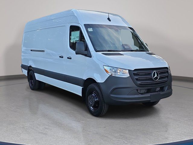 2026 Mercedes-Benz Sprinter Cargo