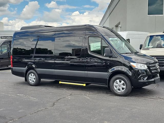 2026 Mercedes-Benz Sprinter Passsenger